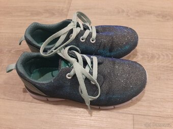 Boty různé velikosti - 5
