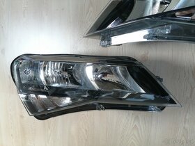 Škoda Superb III halogenové světlomety 3V1941016 3V1941015 - 5
