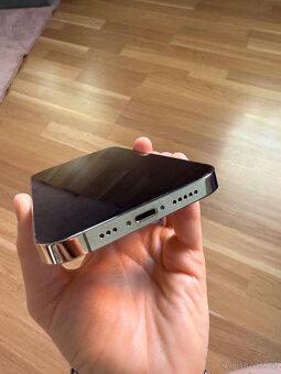 iPhone 13 pro 256 gb zlatý - 5