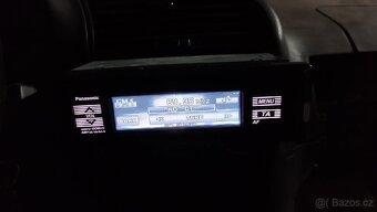 Prodám autoradia Panasonic CQ-HX2083N - 5