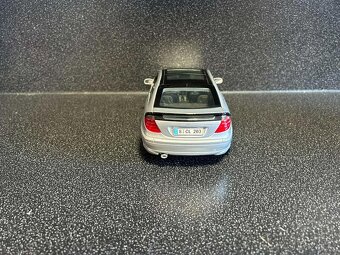 Mercedes Benz C-Class Sportcoupe CL203 1:18 - 5