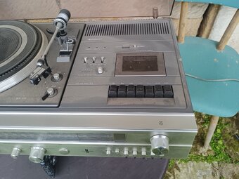 Stereosestava Philips,repro Sharp - 5