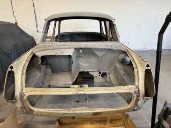 Skelet Škoda 1000 MB - 5