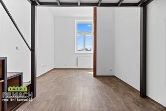 Pronájem byt 1+kk, 28 m² - Náchod, ev.č. 03221 - 5