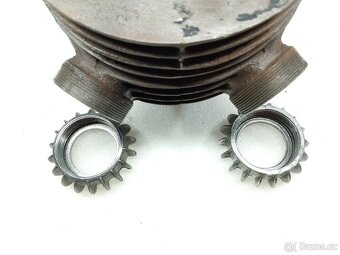 JAWA PÉRÁK 250 VÁLEC & MATICE VÝFUKU ORIGINÁL - 5