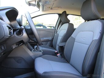 Dacia Sandero III 1,0 TCe 81 kW/110k Stepway Extreme - 5