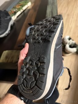 Dámské voděodolné boty Quechua vel. 39 - 5