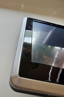 Televize do auta - 5