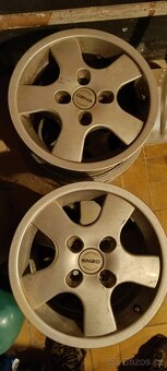 Renault clio - 5