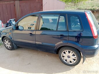 Ford fusion 1.4 benzín - 5