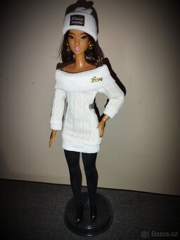 Barbie Basics - 5