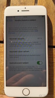 IPhone 8 zlatý 256GB perfektní stav, stále na prodej - 5