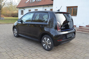PRODÁM VW E-UP FACELIFT 2021 UNITED BAT 38KWH, DPH - 5
