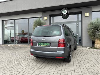 Volkswagen Touran 1,4 TSI 103kW DSG TREND TOP STAV - 5