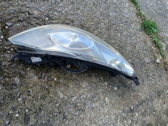 predni svetla lampy peugeot 407 - 5