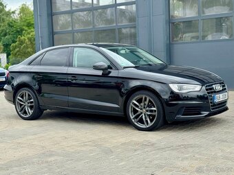 Audi A3 1.6TDI 2015 Xenony Keylees Navi Webasto TZ - 5