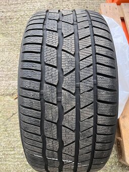 255/35/19 - 5