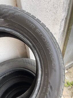 Zimní pneum 195/65/15 Nokian WR Snowproof - 5
