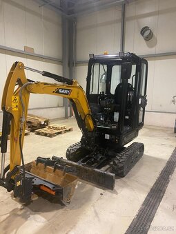 Minibagr SANY SY18C - 5