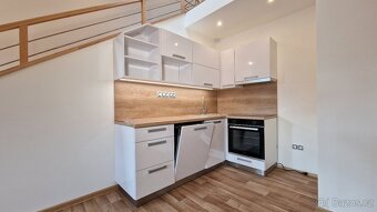 Krásný mezonetový byt 3+kk v centru Lanškrouna - 5