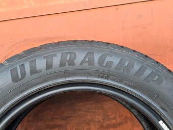 Zimní Goodyear 255/55/18 - 5