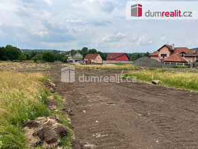 Prodej stavebního pozemku v Karlových Varech - Rosnicích - 5
