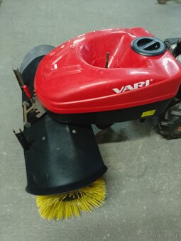 Vari zametací kartáč KV-100 s kropením - 5
