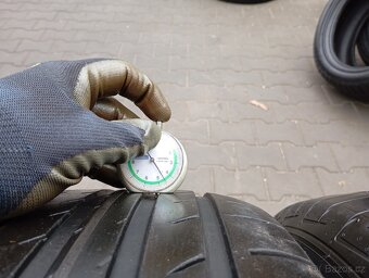 235/65/17 letní pneu dunlop - 5