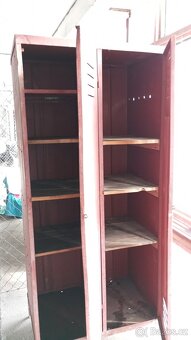 Pronájem uzamykatelné garážové kóje na Proseku - 5