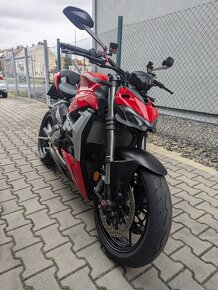 Ducati Streetfighter V2 Ducati Red s doplňky - 5