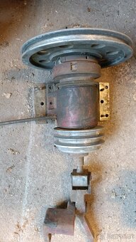 Soustruh TOS Revolver R12 - 5