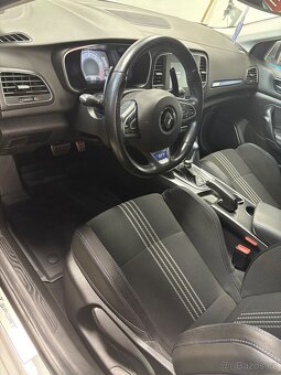 Renault Megane GT - 5