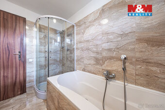 Prodej rodinného domu v Radonicích u Prahy, ulice Příčná - 5