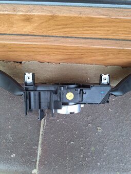 Ovládací páčky, přepínač - 5