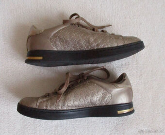 Dámské kožené polobotky sneakersy zlaté Geox 38 - 5