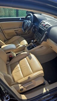 VOLKSWAGEN GOLF V 2.0i 110KW HIGHLINE 2005 TOP STAV - 5