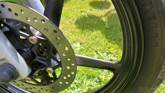 Yamaha YBR 125 pouze 10590 km - 5