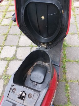 Skůtr, Kingway coliber fartt (tovarni značka Rhon) - 5