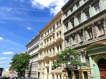 Luxusní 2+kk v Srdci Vinohrad: 5 Minut od Václavského Náměst - 5