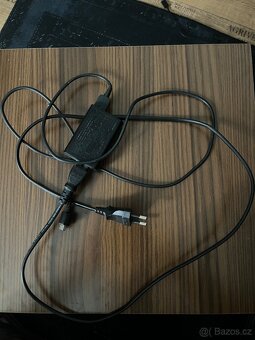 Prodám Playstation Vita. Jako nová - 5