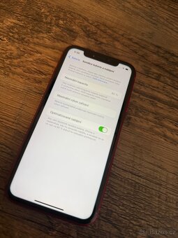 iPhone XR 64 GB (PRODUCT)RED – plně funkční - 5