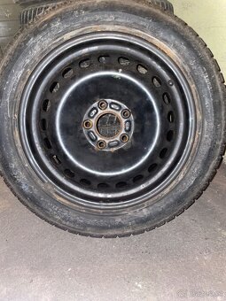 Rezervní pneumatika Pirelli Sottozero Winter 195/55 R - 5