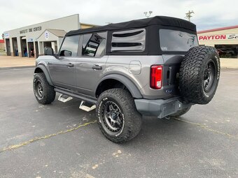 Ford Bronco 2021 Base  SUV - 5