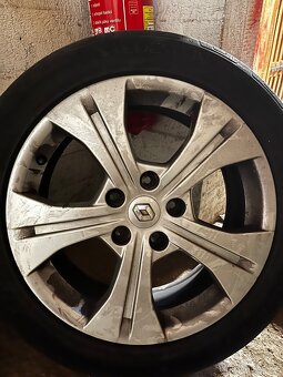 Alu kola Renault R17 5x114,3 7J ET49 - 5