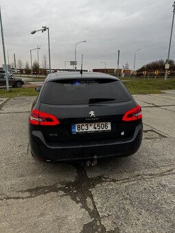 Prodám vůz PEUGEOT 308 SW 1.5 HDi Allure - 5