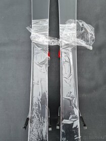 NOVÉ Dětské lyže ATOMIC Redster 120 cm + vázání - 5