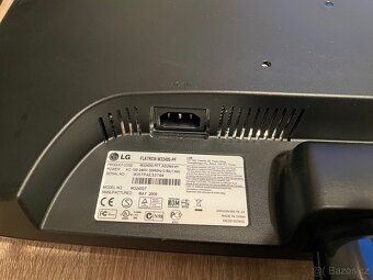 Monitor LG W2234S 22 palců - 5