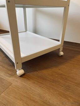 Přebalovací pult - 5