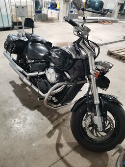 Suzuki intruder 800 - 5