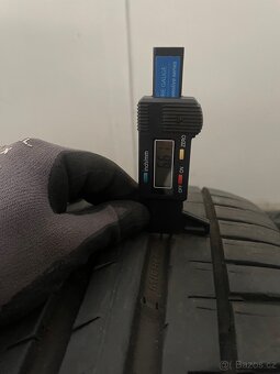 Letni pneu Michelin 4x 245/50/19 85% - 5